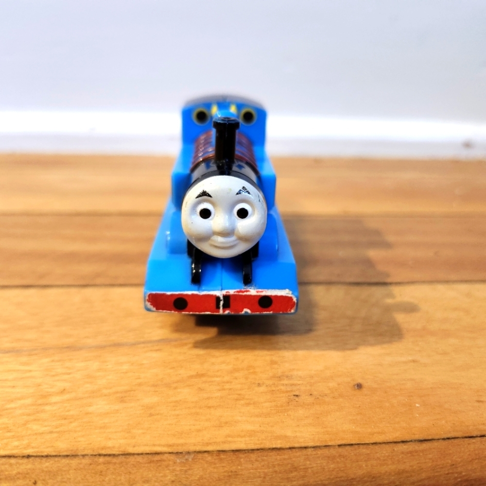 2012 Gullane Thomas the Train Decopac Motorized Train toy